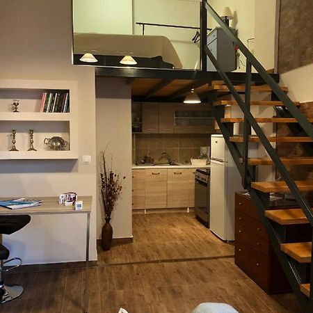 Your Vacation Home In The Center Of 칼라마타 외부 사진