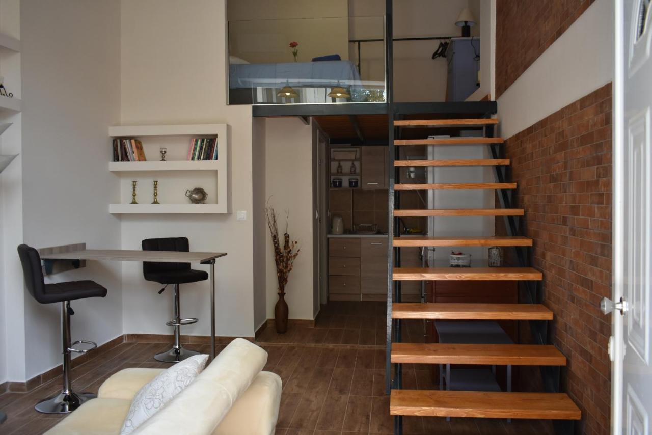 Your Vacation Home In The Center Of 칼라마타 외부 사진